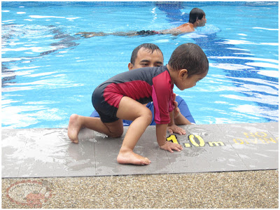 Cara Nak Bagi Anak Cepat Berenang