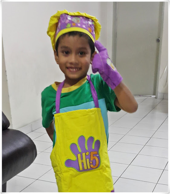 Chef Khalish Apron Hi5