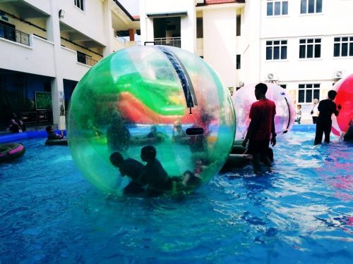 Hari Keusahawanan ... Duit Bertukar Jadi Kupon