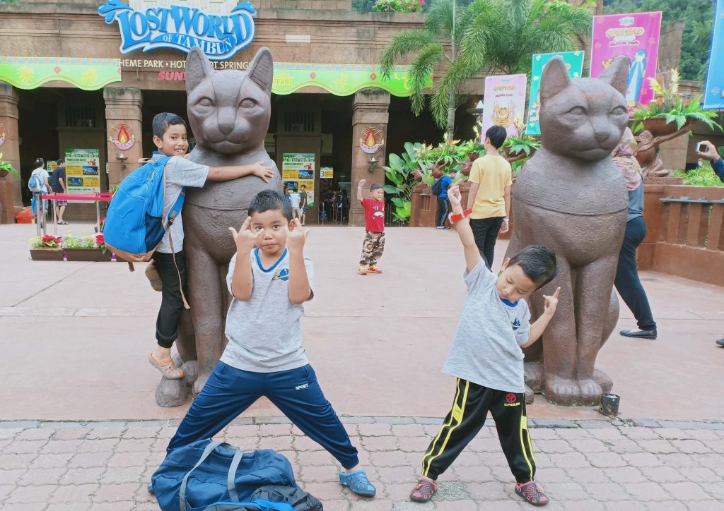 Menarik di Lost World Water Park