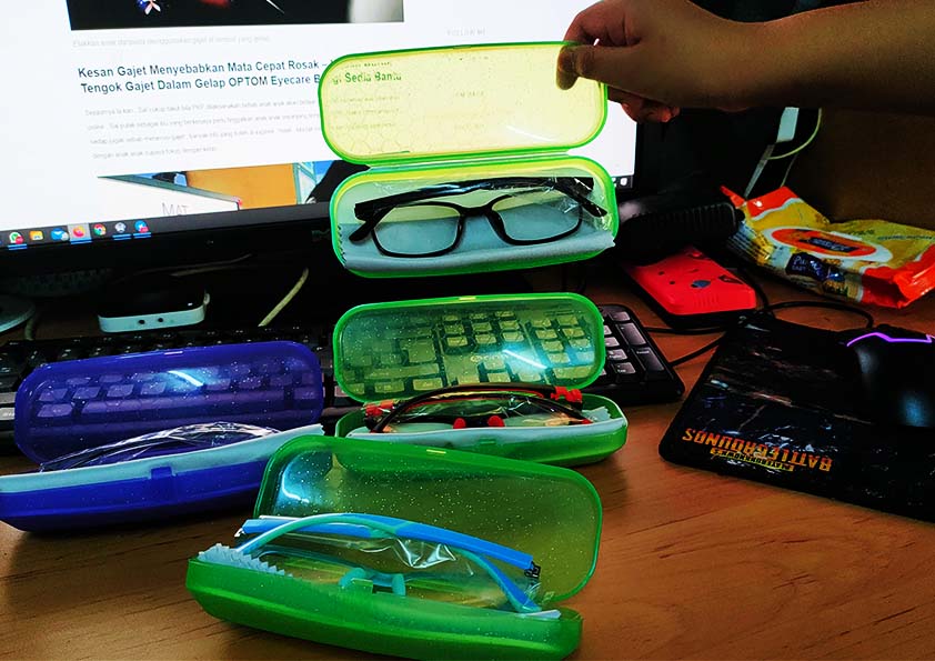 OPTOM Bangi Pakar Optometrik Ada Cermin Mata Kanak Kanak Lindung Dari Gajet